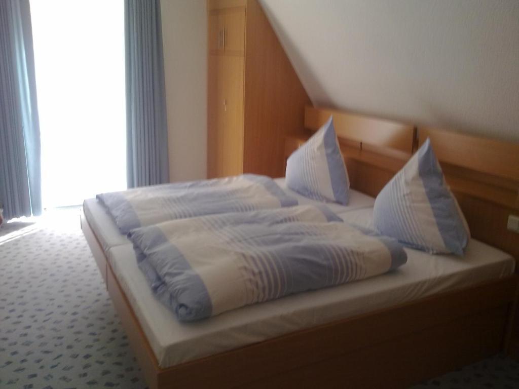 Hotel Diana Garni Bad Bertrich Habitación foto